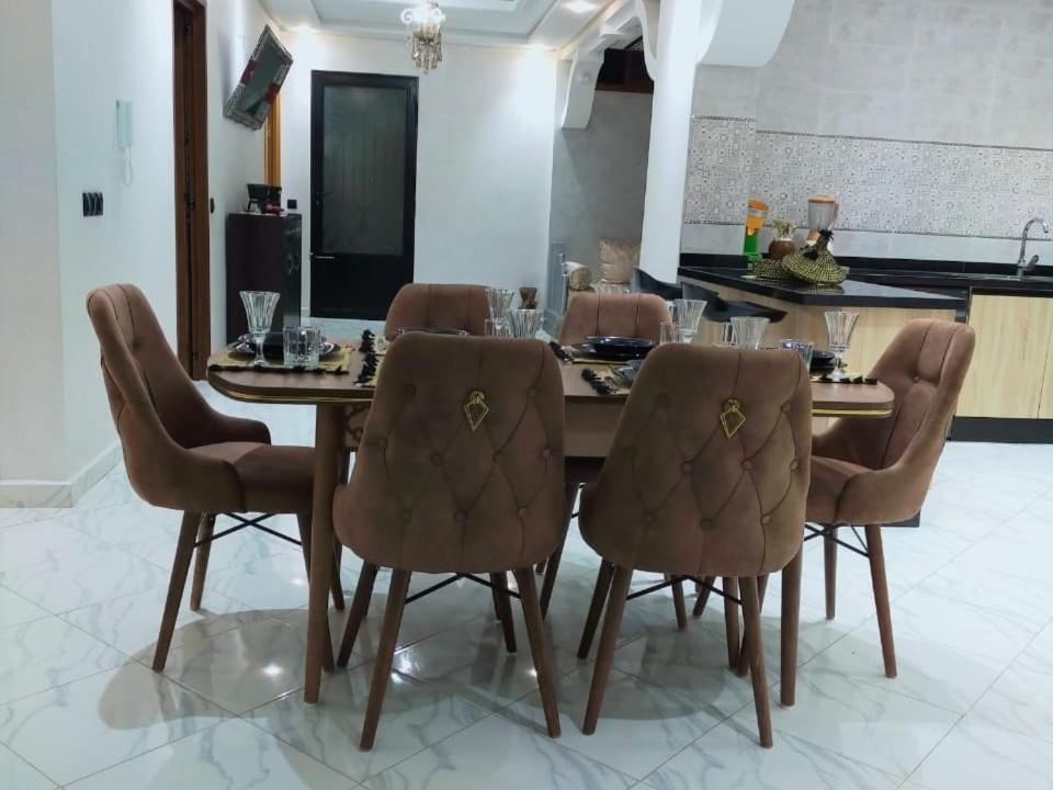Appartement De Luxe A 7 Min De Centre De Ville A Petit Prix Pour Passer Un Agreable Sejour Маракеш Екстериор снимка